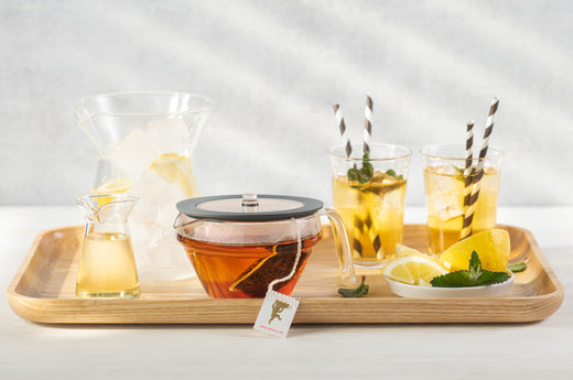 Bio-Schwarztee im Sommer: Deshalb lieben wir den Klassiker